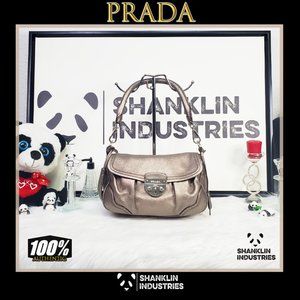 🤍🐼 PRADA 🐼🤍 Platinum Leather Handbag
